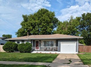 2420 Robin Rd, Salina, KS 67401
