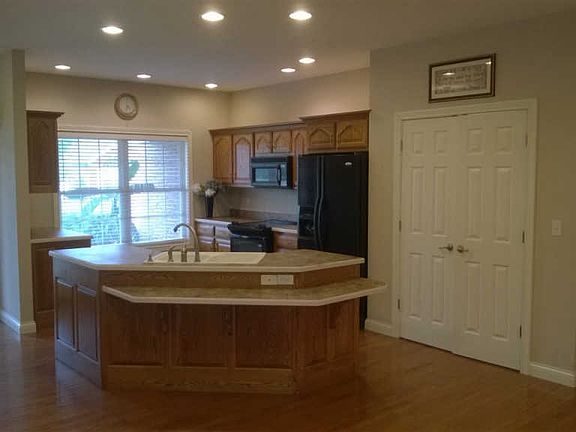 2nd image of 3717 Collingswood Dr