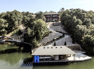 18 Cromarty Ln, Bella Vista, AR 72715