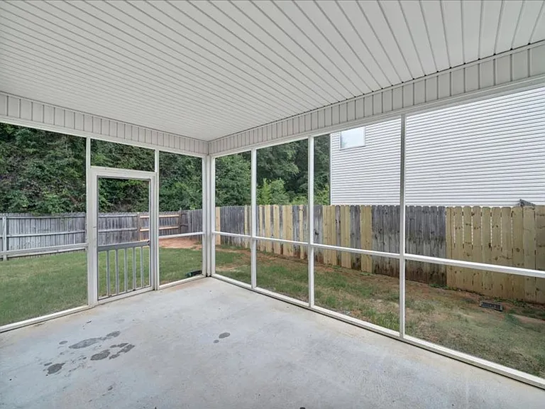 139 Stoney Creek Dr — Photo 19