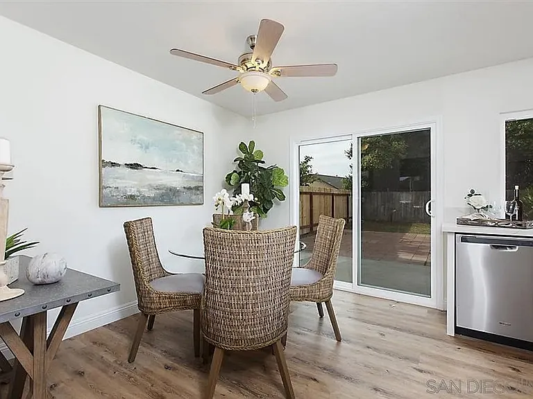1512 Clavelita Pl — Photo 3