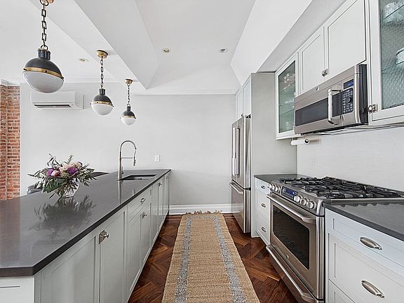 3rd image of 363 5th St Floor 3