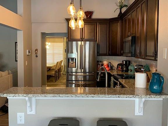 5th image of 881 Silversmith Cir