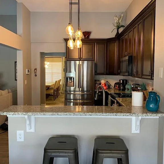 881 Silversmith Cir — Photo 5