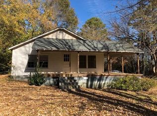 909 Alexis Lucia Rd, Alexis, NC 28006