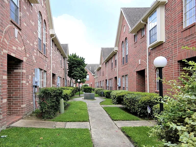 11735 Alief Clodine Rd #22 — Photo 23
