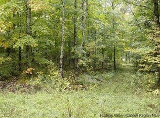 N Chodikee Lake, Highland, NY 12528