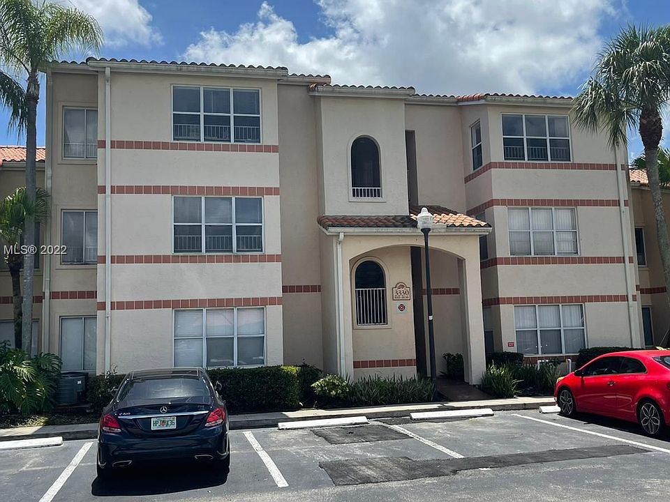 1st image of 3330 Pinewalk Dr N APT 1634