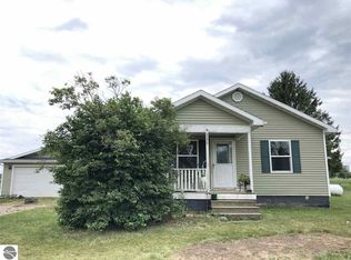 8250 E Battle Rd, Clare, MI 48617