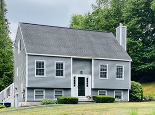 3 Brinton Dr, Nashua, NH 03064