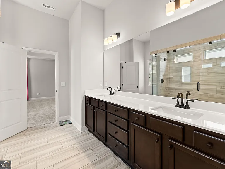 4656 Silver Oak Dr SW — Photo 21