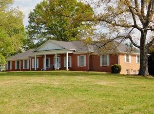 201 Rochester Cir, Walhalla, SC 29691