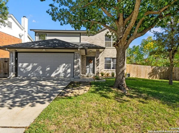 15442 CORIAN CREEK DR, San Antonio, TX 78247