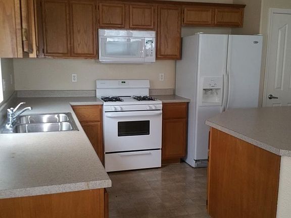 5th image of 1205 Bistro Bay Ave