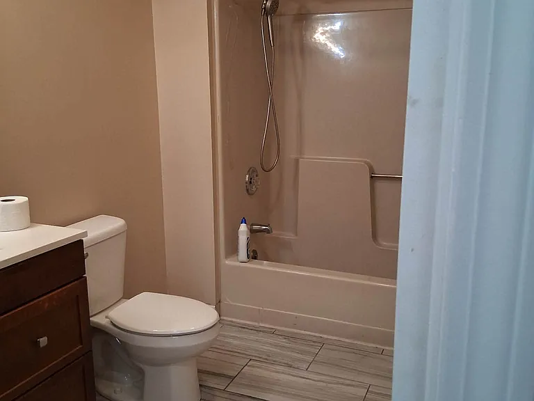 347 Circle Rd — Photo 4