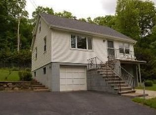 471 Tonetta Lake Rd, Brewster, NY 10509