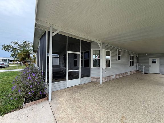 2nd image of 2417 Woodthrush Pl
