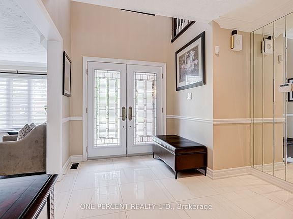 4th image of 7 Mendip Cres