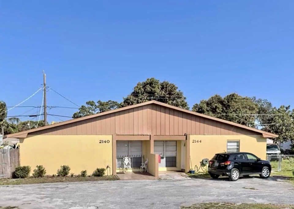 1st image of 2144 E Bond Dr