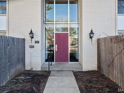 10469 Briarbend Dr APT 4, Saint Louis, MO, 63146