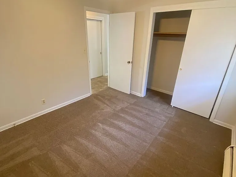 928 E St — Photo 16