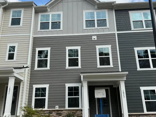 1823 Starlit Sky Ln, Cary, NC 27519