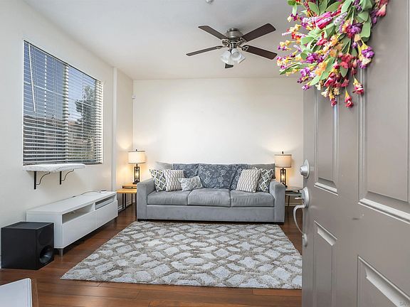 4th image of 289 Reef Point Way Unit 3