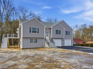 70 South Rd, Ellington, CT 06029