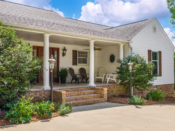 1211 Big Wills Dr NW, Fort Payne, AL 35967