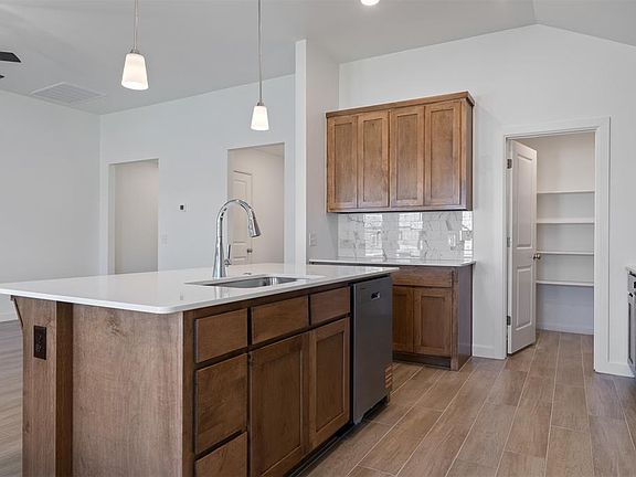 6th image of this home