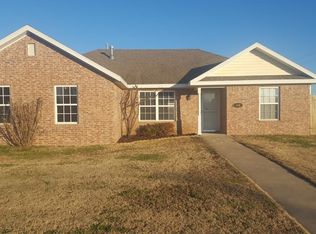 140 Washburn Dr, Pea Ridge, AR 72751