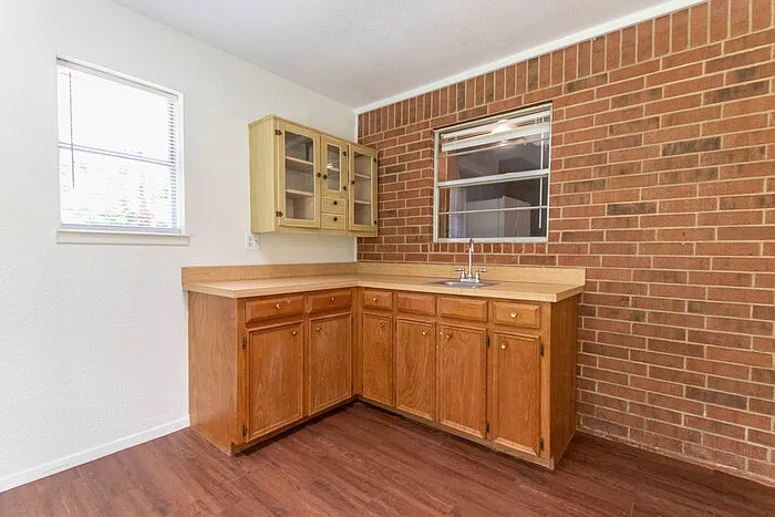 511 Hill St — Photo 18