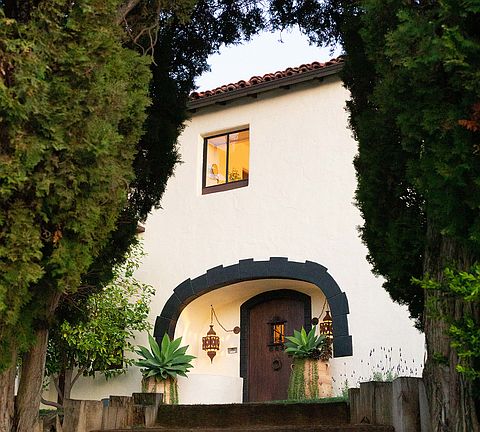 3rd image of 1400 Stanford Dr