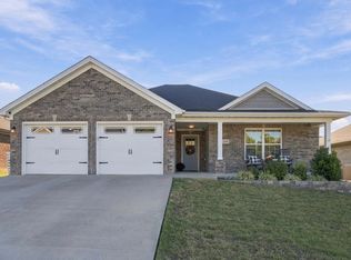 648 Four Winds Dr, Richmond, KY 40475