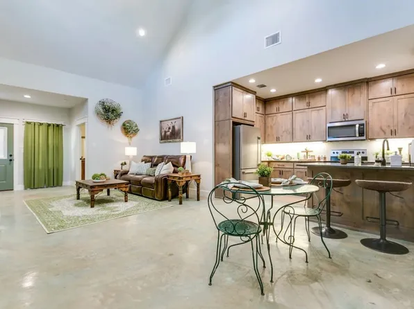 2303 W Beauregard Ave, San Angelo, TX