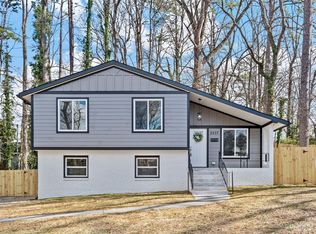 5537 Ruth Dr, Charlotte, NC 28215