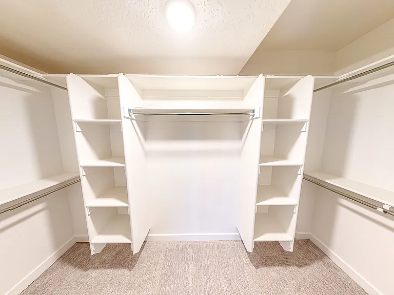 1205 S 750 W — Photo 15
