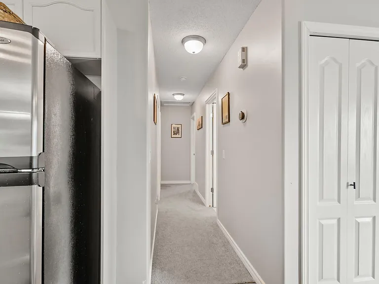 5161 54th Ave — Photo 11