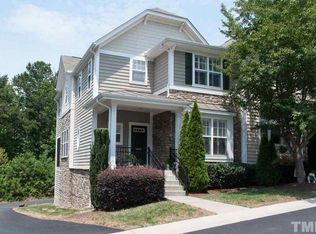 5909 Hourglass Ct, Raleigh, NC 27612