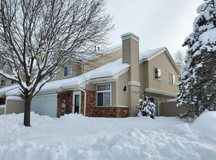 1848 Sapphire Poin, Saint Paul, MN 55122