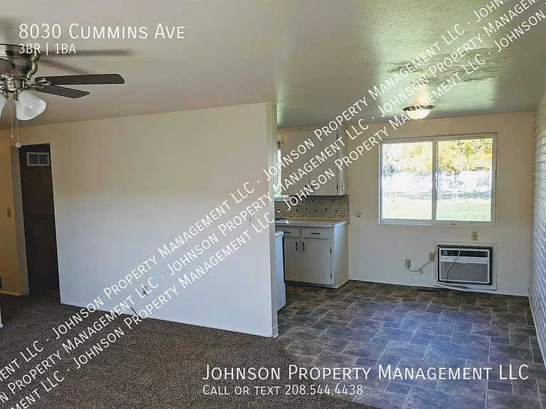 8030 W Cummins Ave — Photo 4