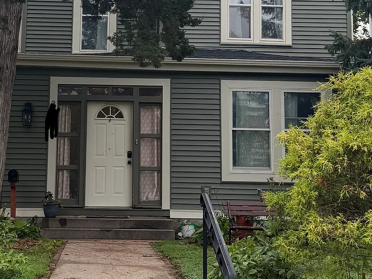 3427 Pleasant Ave — Photo 1