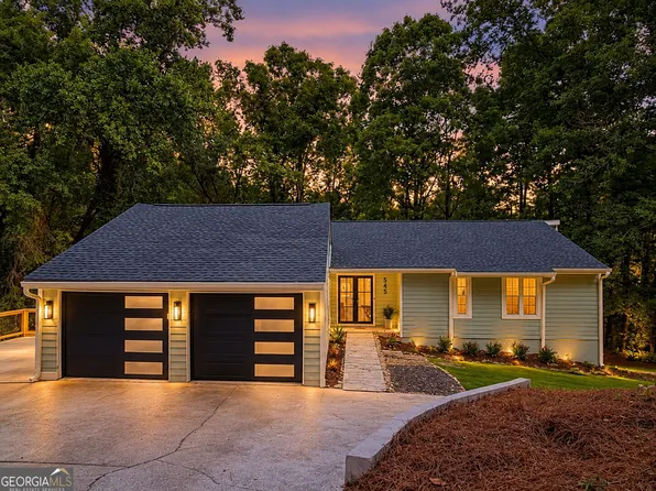 545 Longleaf Dr, Roswell, GA 30075