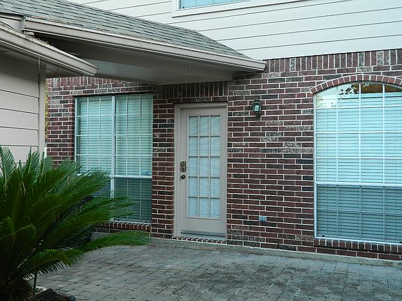3rd image of 14906 Autumnvale Ln