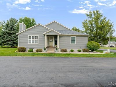 2498 Chesapeake Dr, Adrian, MI, 49221