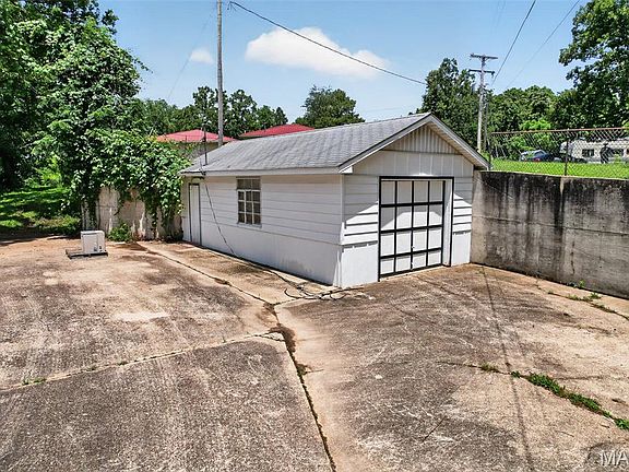 2nd image of 21987 Teak Ln