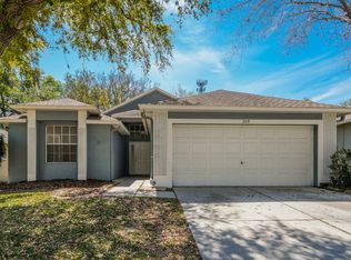 209 Chardonnay Pl, Valrico, FL 33594