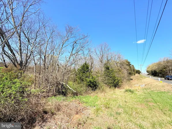 10208 Piper Ln, Bristow, VA 20136