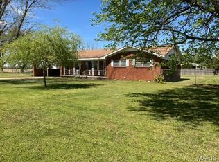 16753 State Highway J, Campbell, MO 63933