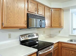 3644 Pleasant Valley Rd, York, PA 17406